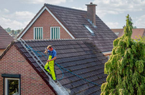 Cleaning Roofs Borehamwood