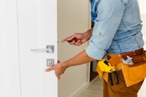 Local Internal Door Fitters - Door Hanging Internal Door Fitters Exeter Devon