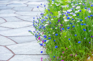 Patio Installers Crowthorne